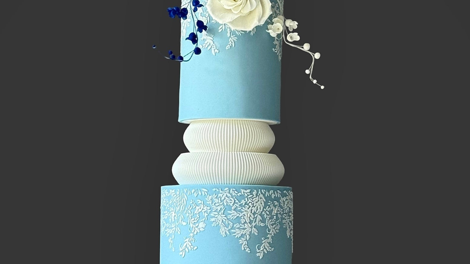 Elegant Wedding Cakes: Why Proportion Does the Work Decoration Can't