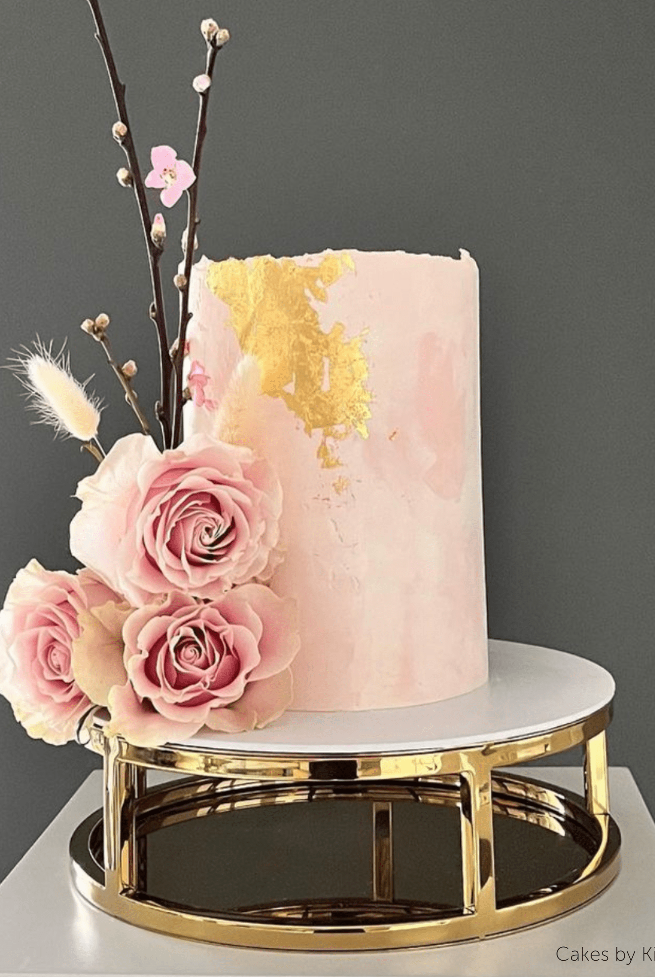 10" Round Metallic Cake Separator - Prop Options