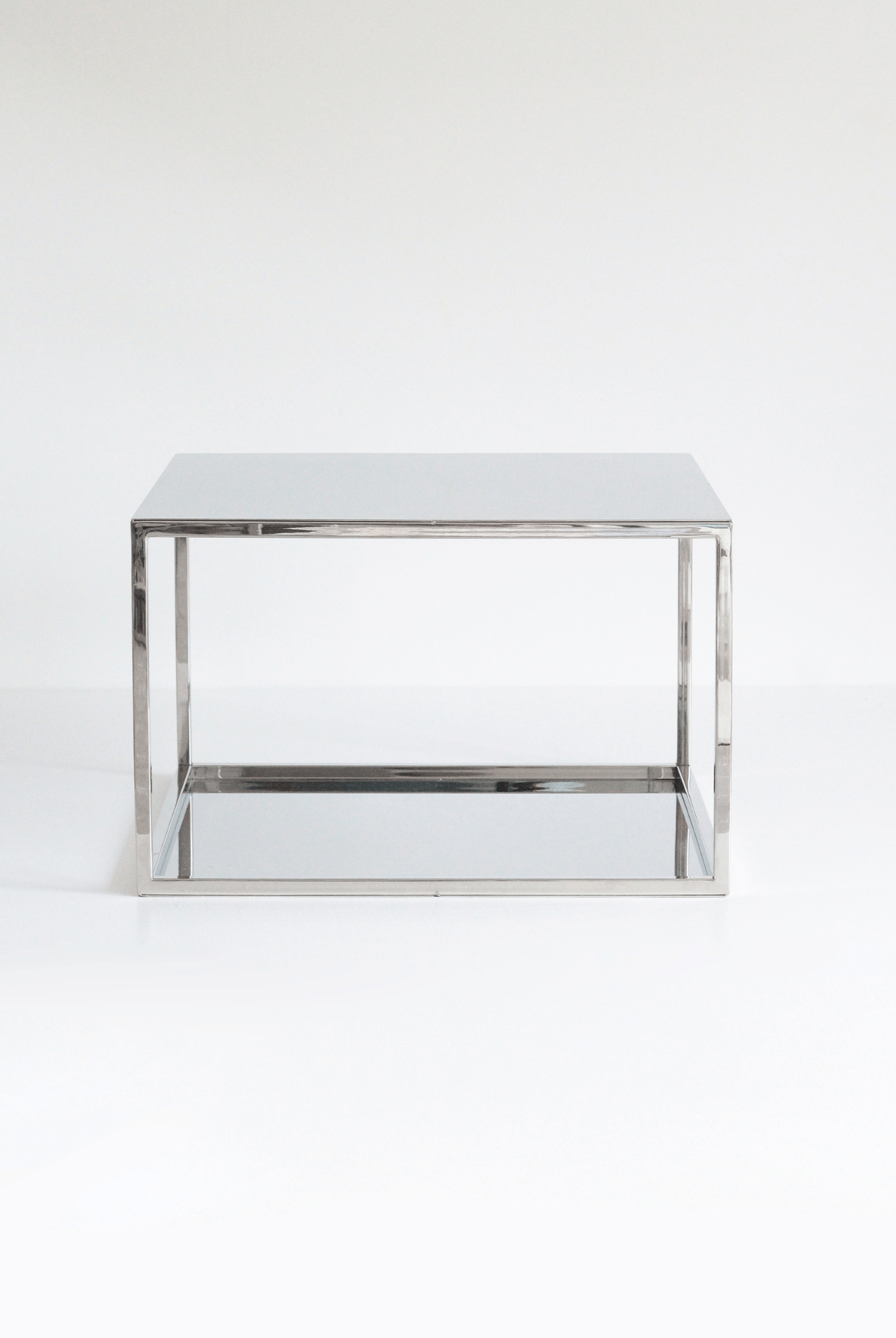 14" Square Metallic Plinth - Prop Options