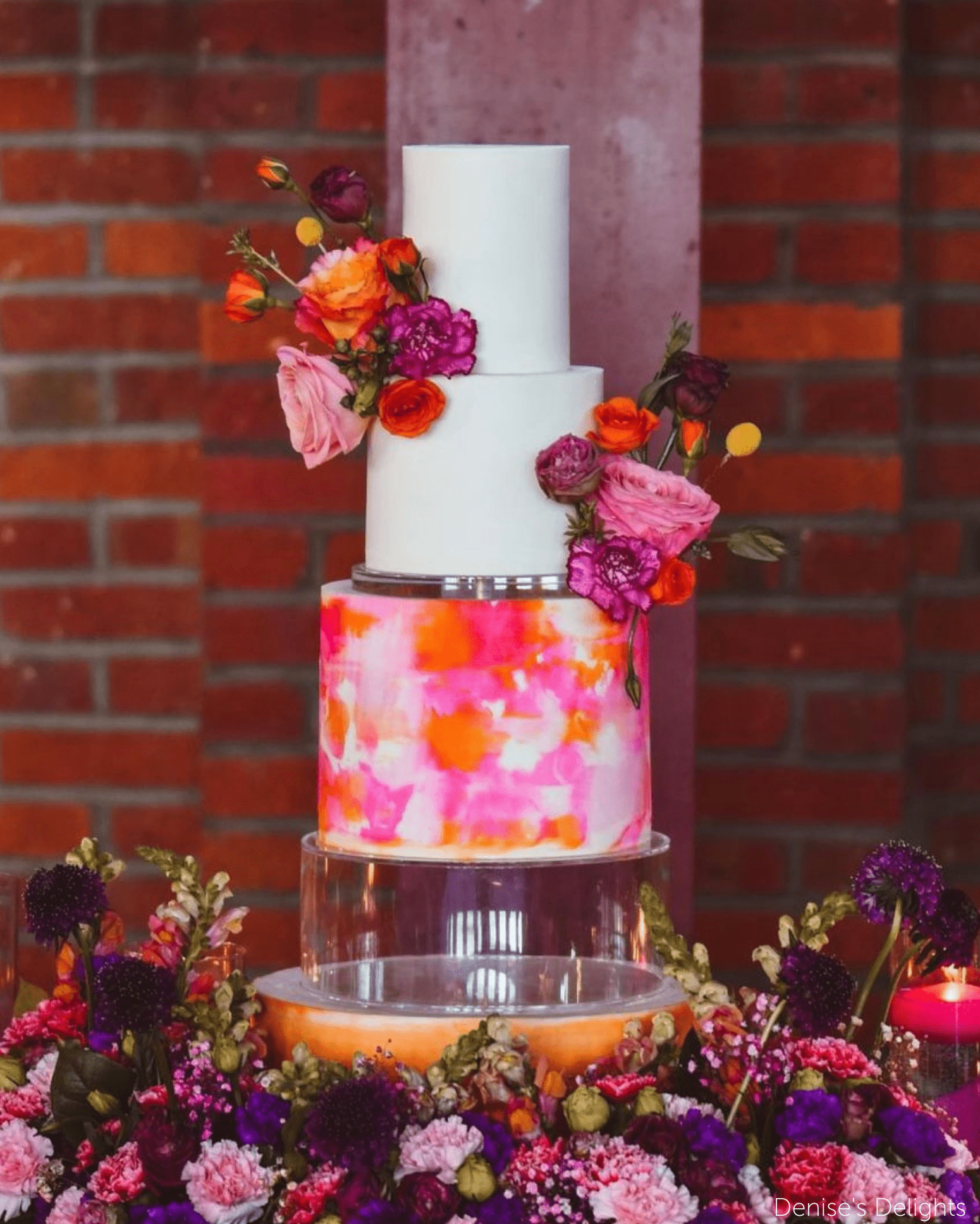 15mm Round Ultra Polished Clear Acrylic Cake Spacers - Prop Options