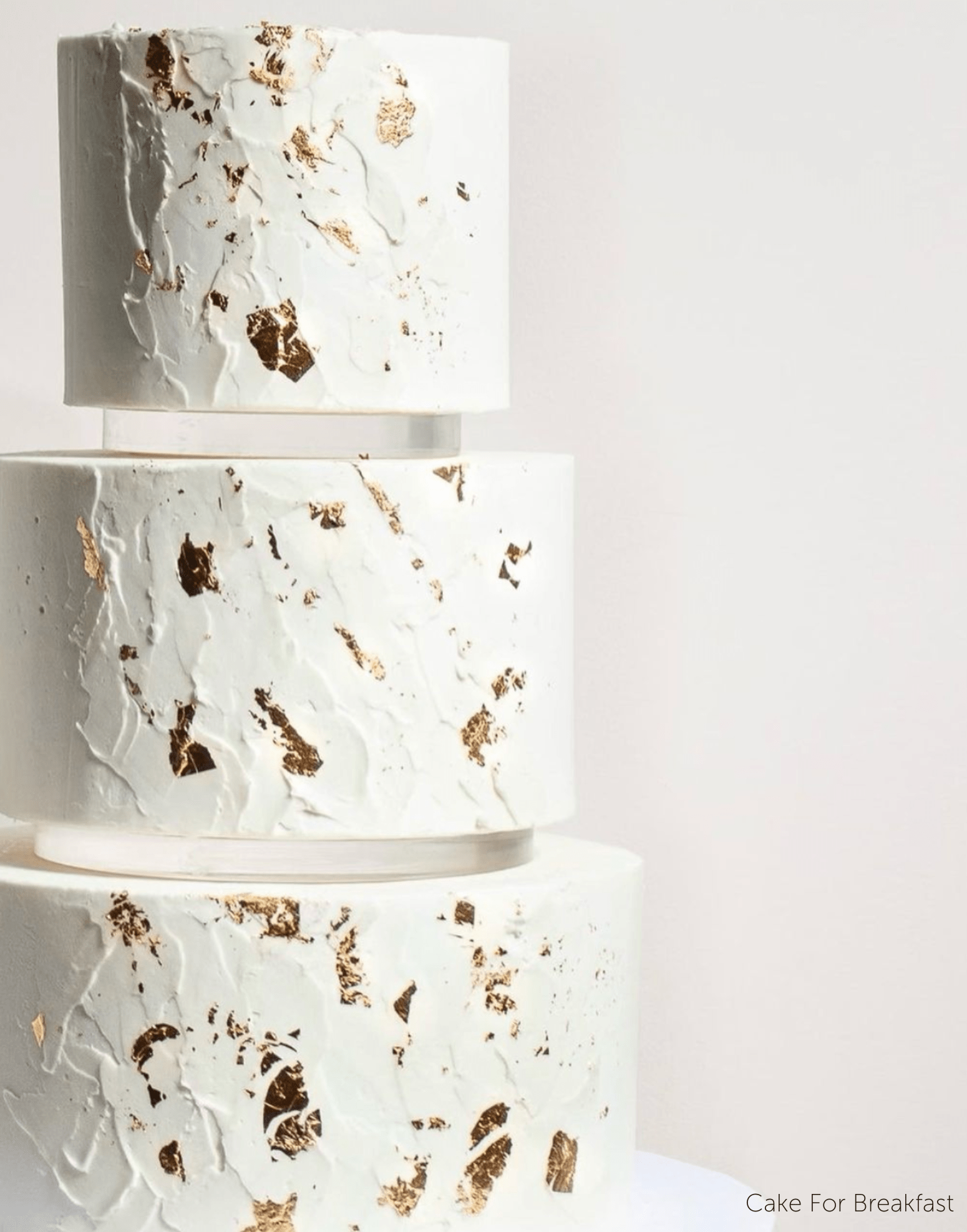 15mm Round Ultra Polished Clear Acrylic Cake Spacers - Prop Options