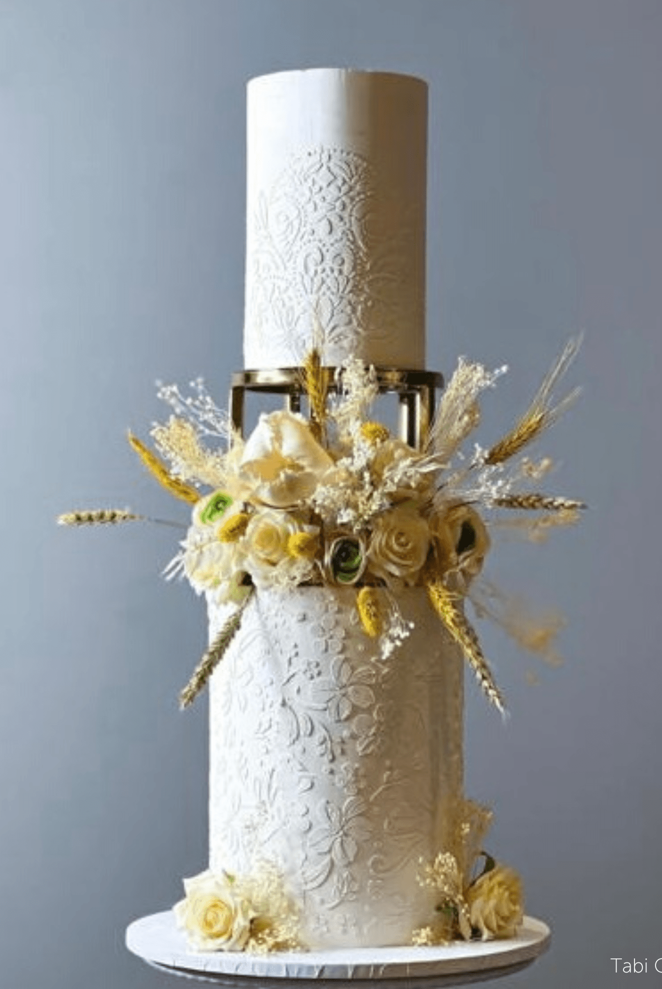 6" Round Metallic Cake Separator - Prop Options