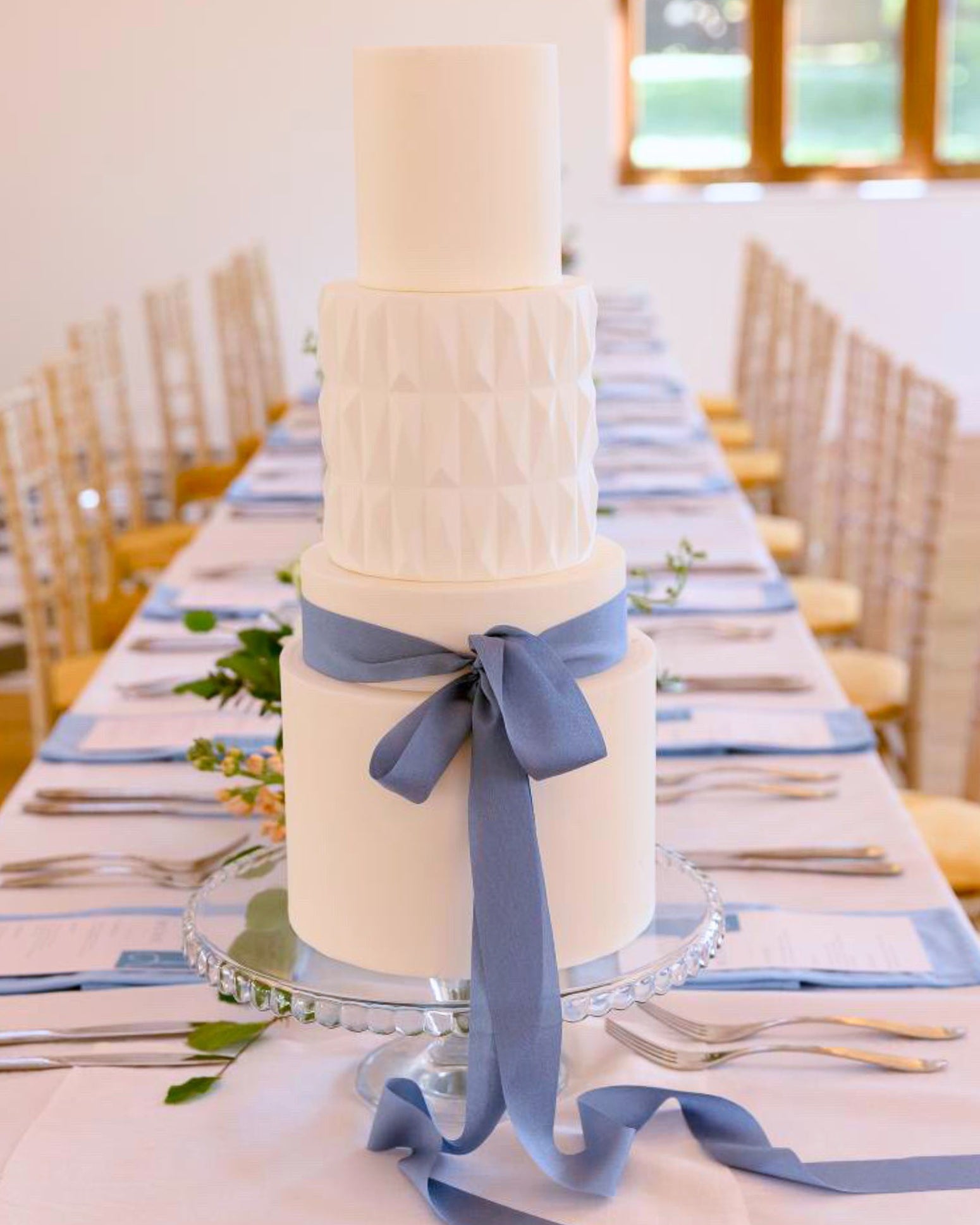 Studded Cake Separator - Prop Options