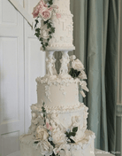 Cherub Cake Separator - Prop Options