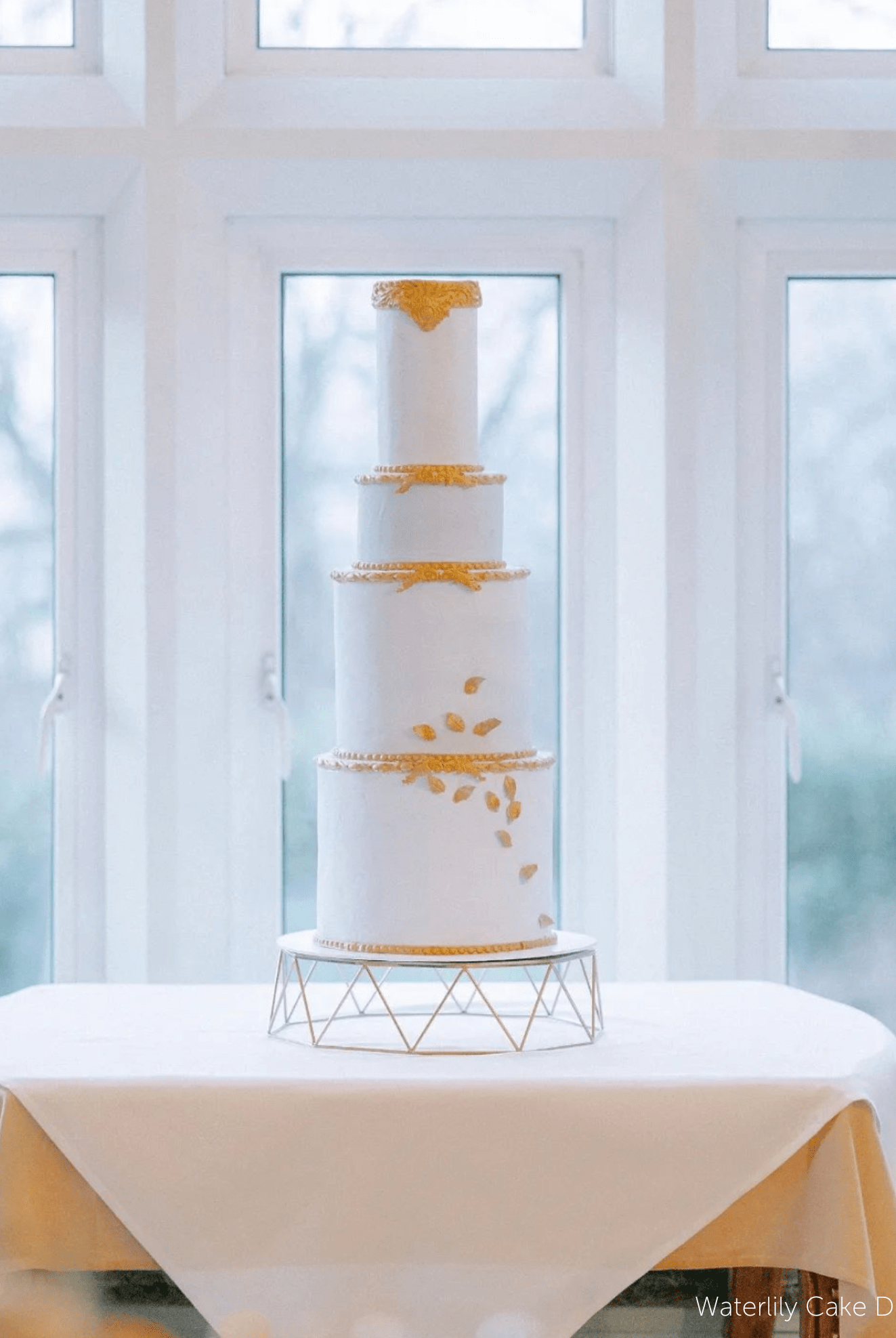 Geometric Cake Stand - Prop Options