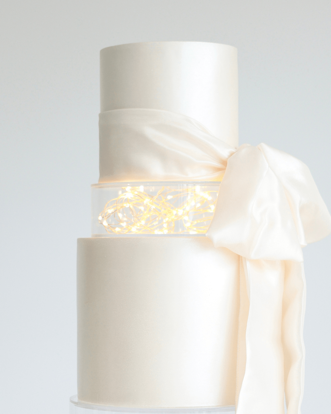 Round Acrylic Fillable Clear Tiers - Prop Options