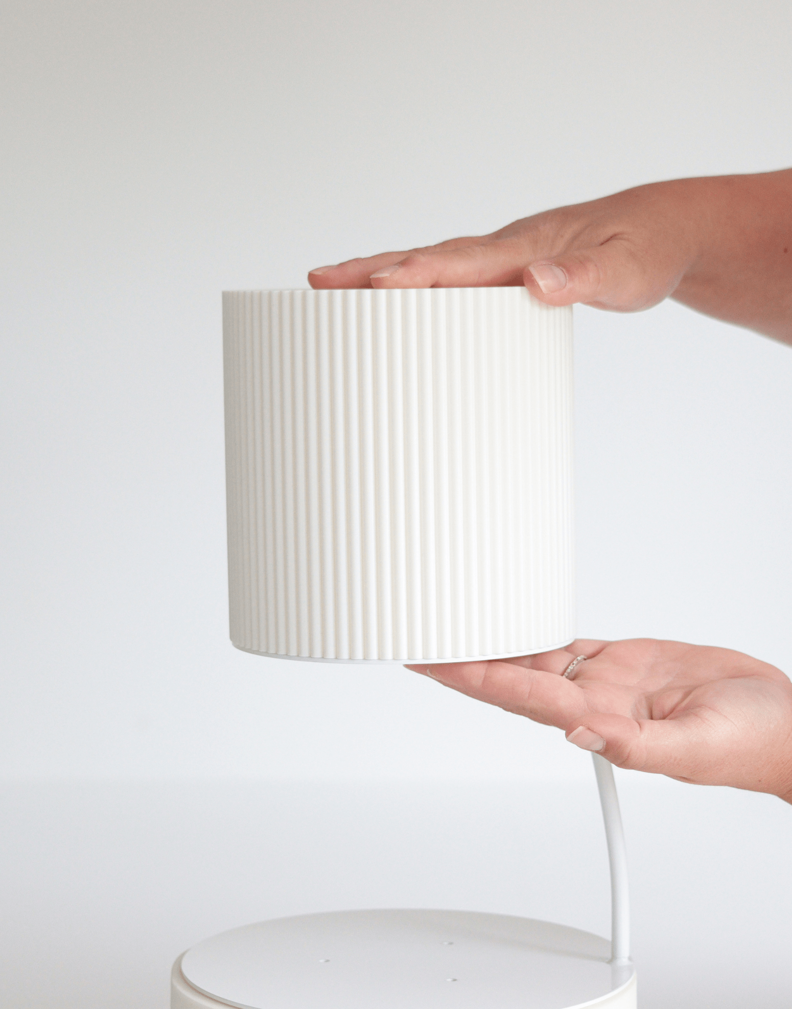 Round Reeded Cake Separator - Prop Options