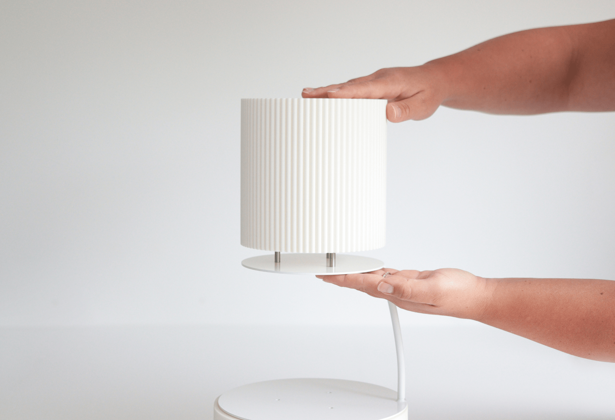 Round Reeded Cake Separator - Prop Options