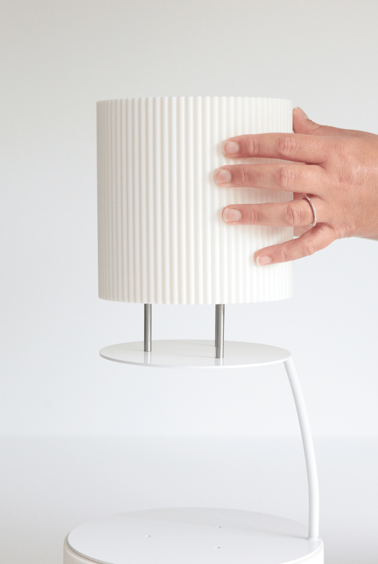 Round Reeded Cake Separator - Prop Options