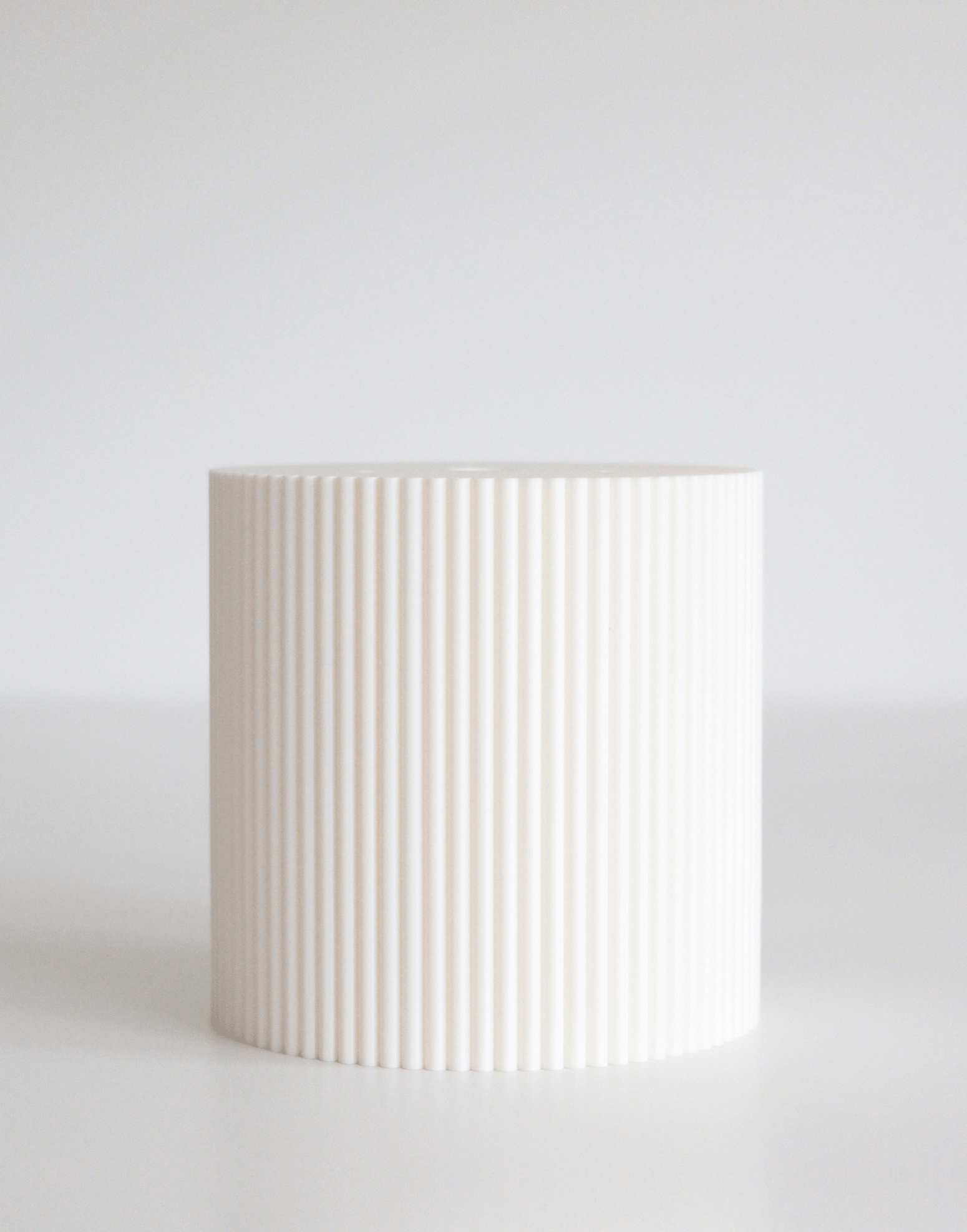 Round Reeded Cake Separator - Prop Options