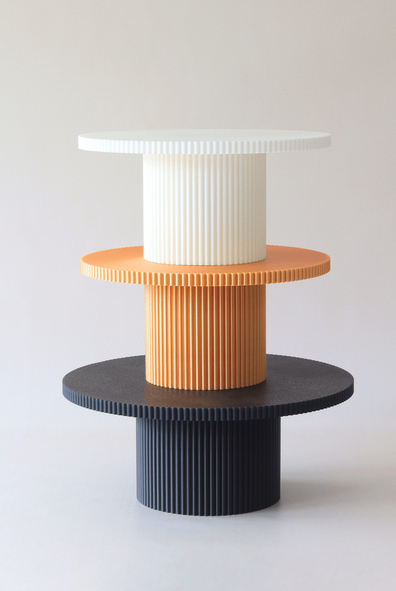 Round Reeded Cake Stand - Prop Options