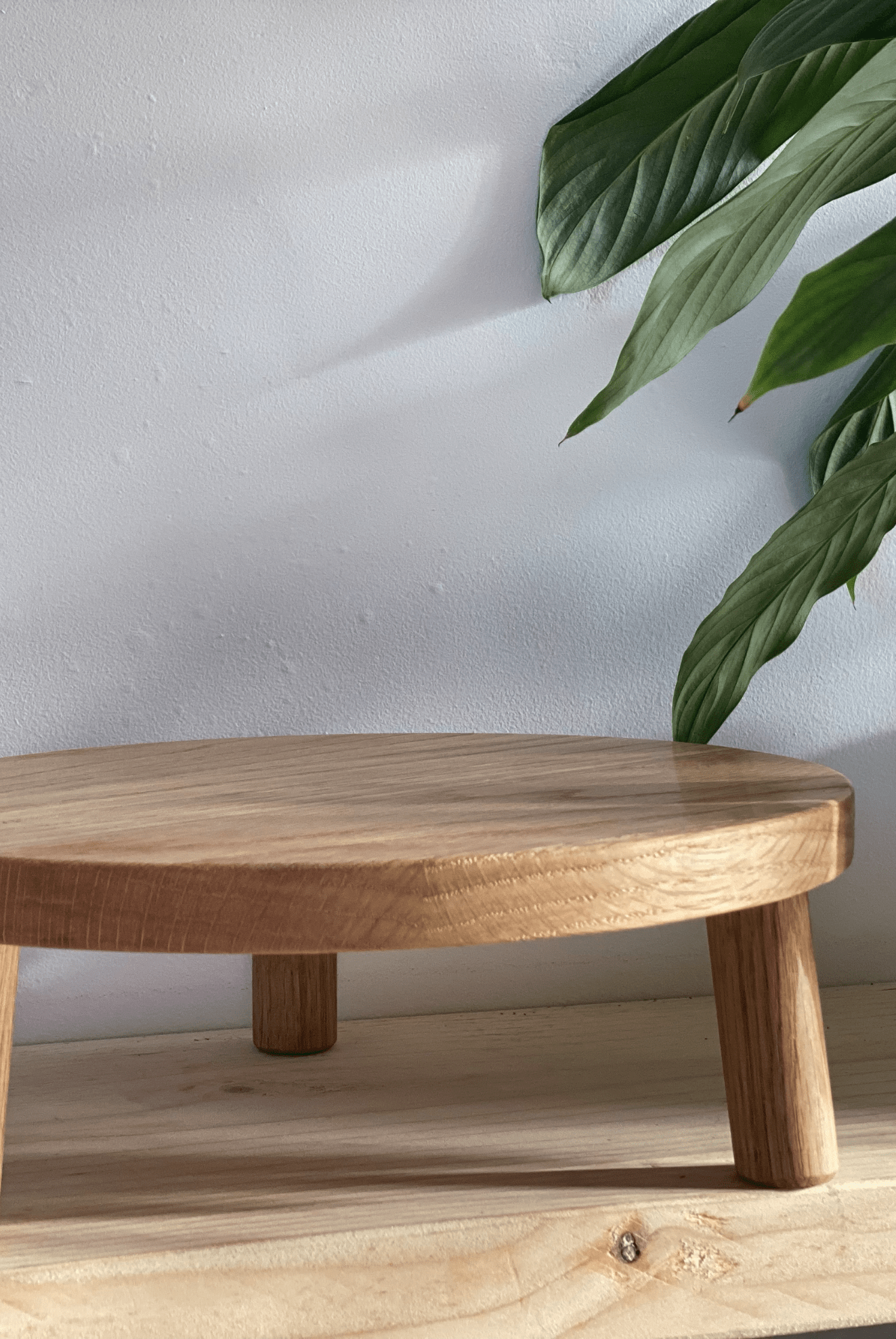 Solid Oak Tripod Cake Stand - Prop Options