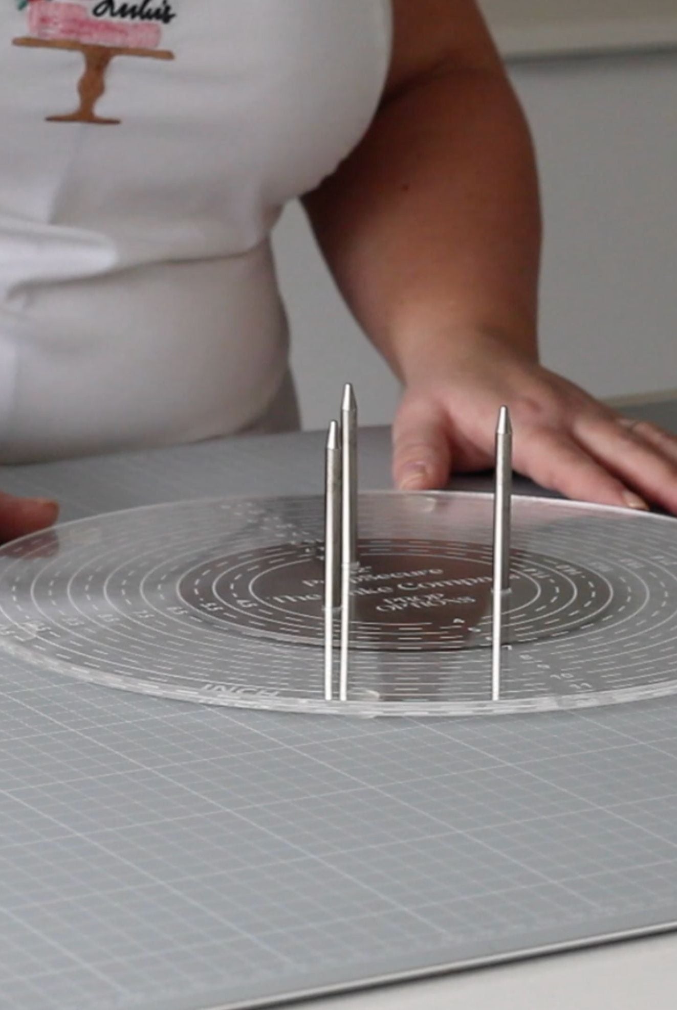 The Round Cake Compass - PropSecure® - Prop Options