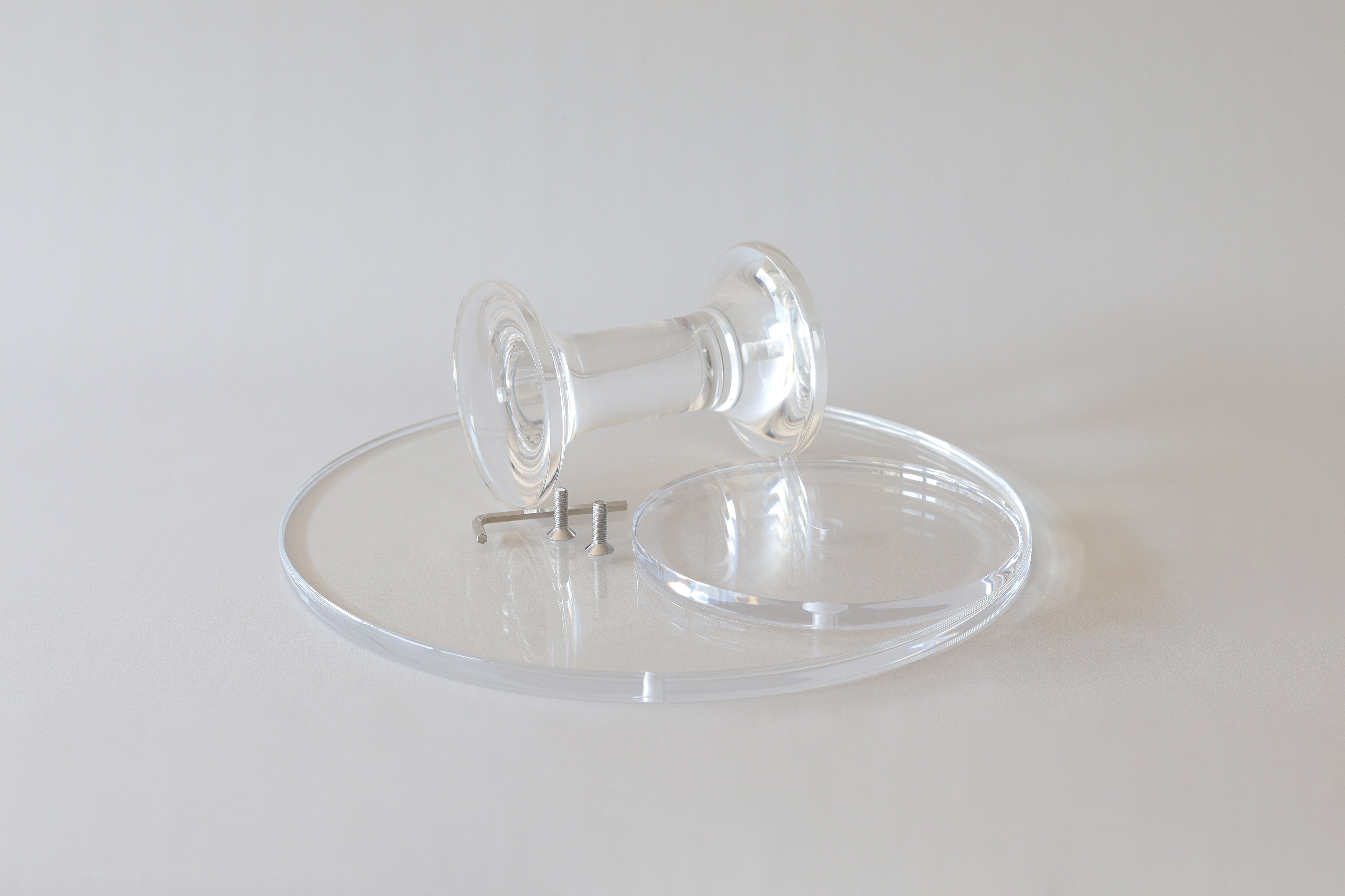 Ultra - polished Acrylic Pedestal Cake Stand - Prop Options