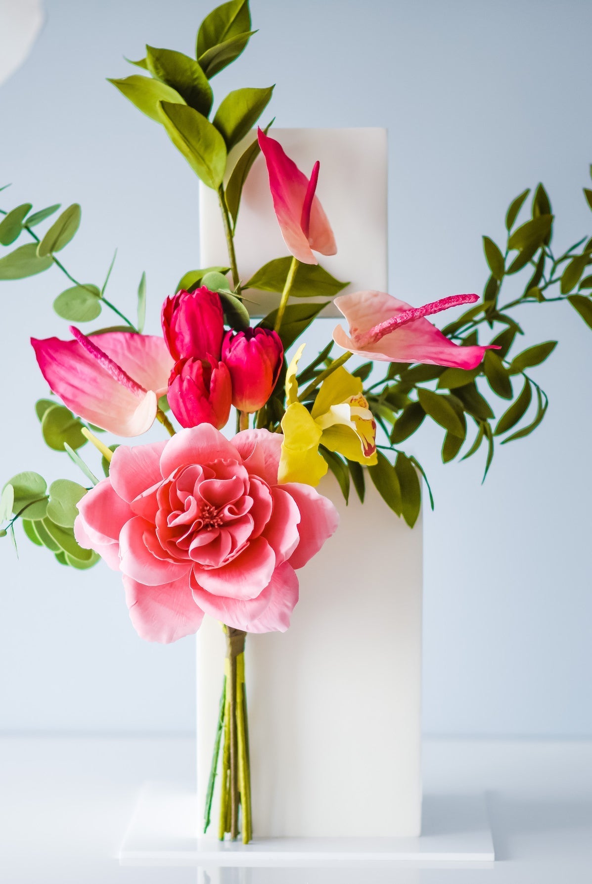 PropSecure® Square Floating Side Bar Cake Separator - Prop Options