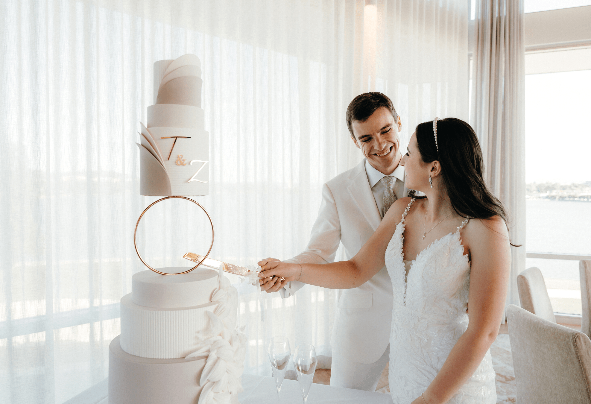 PropTrends #1 - Wonderful Weddings - Prop Options