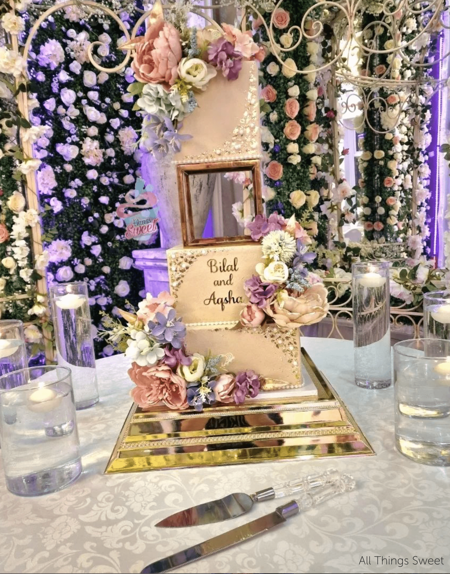 6" Square Metallic Cake Separator - Prop Options