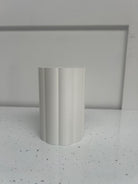 Outlet 4" x 6" Round Scalloped Cake Separator - White - Misprint - Prop Options