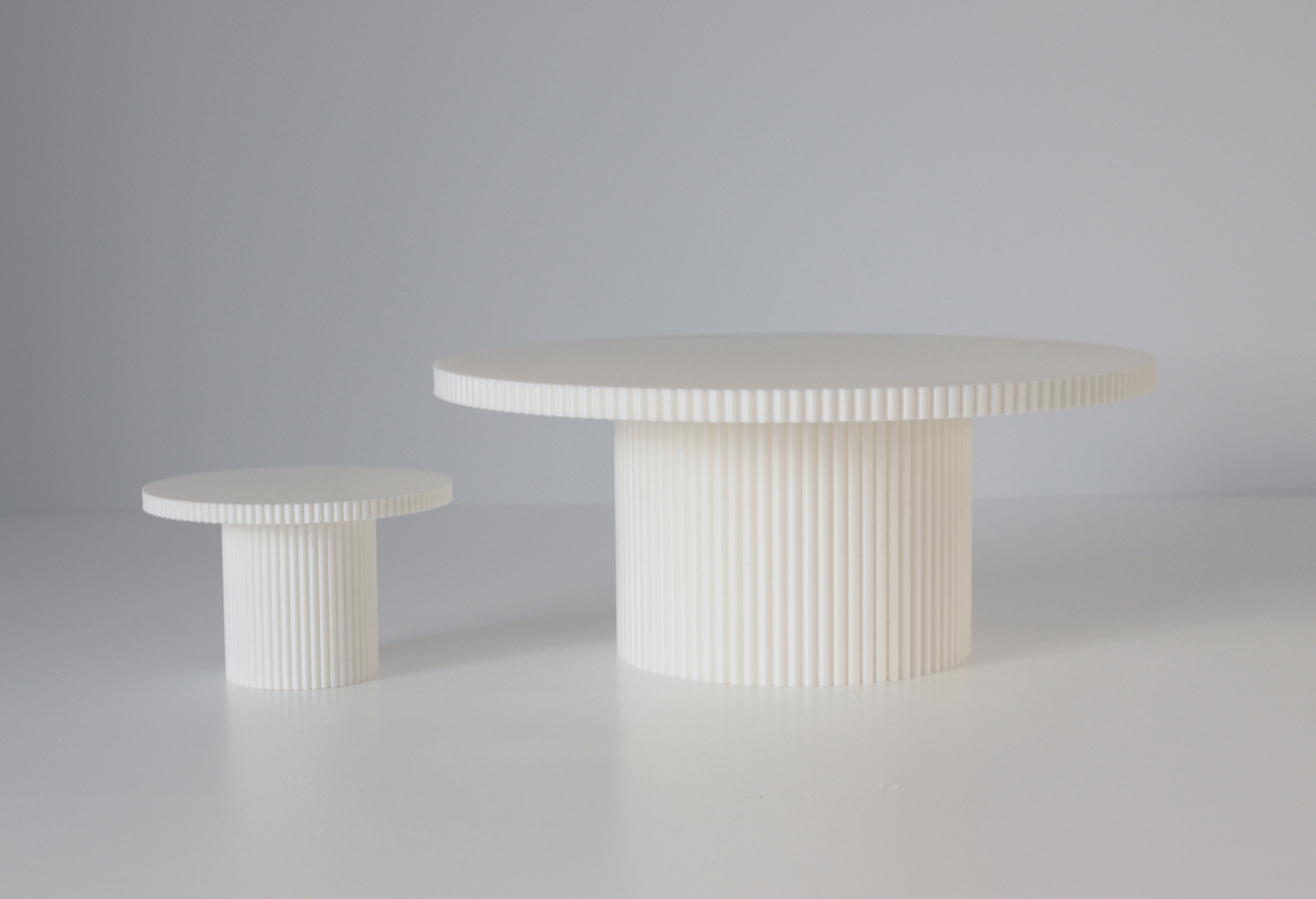 Round Reeded Cupcake Stand - Prop Options
