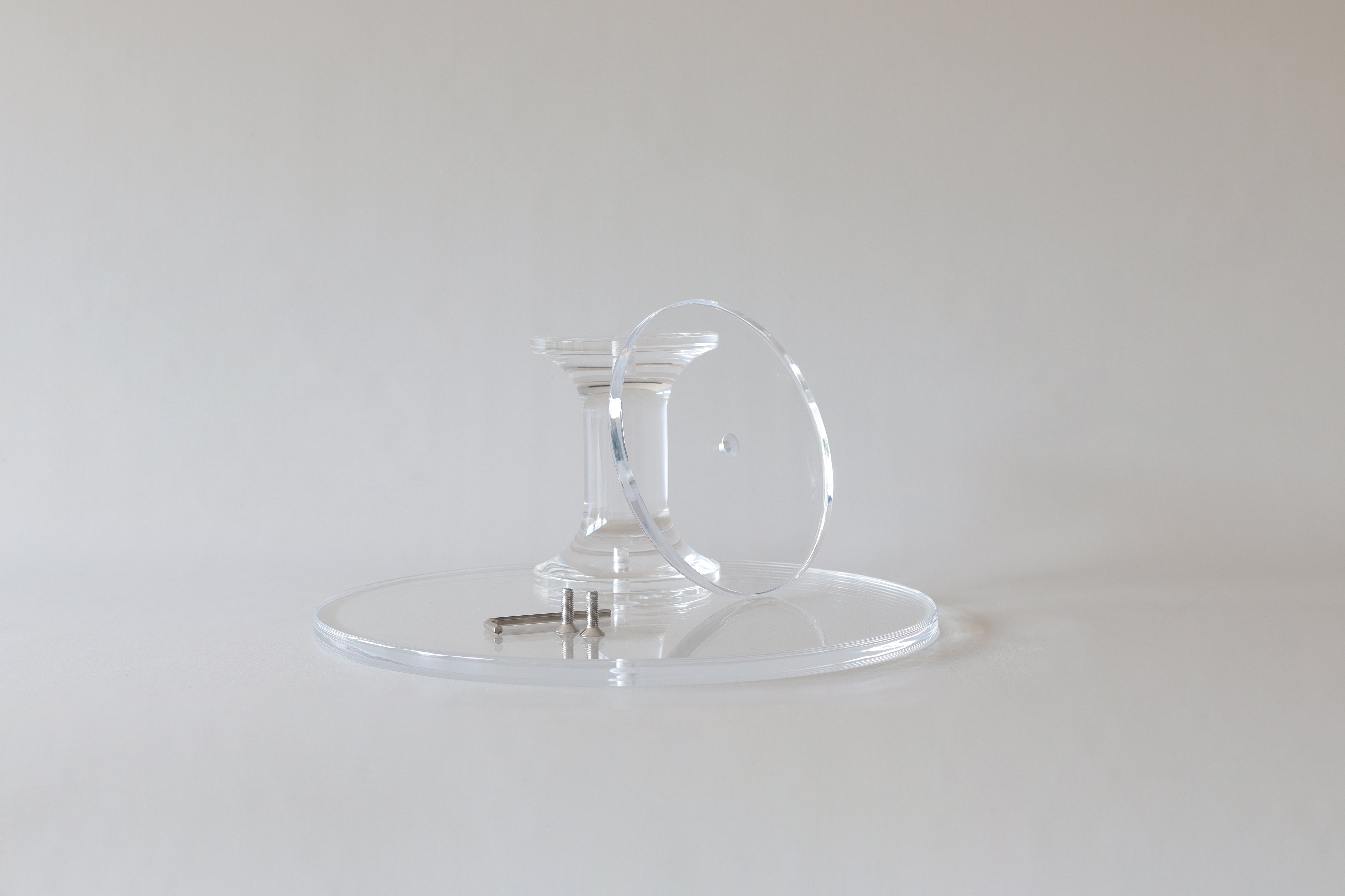 Ultra - polished Acrylic Pedestal Cake Stand - Prop Options